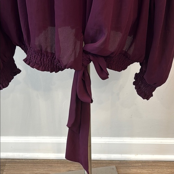 VENUS 1X Modest High Neckline Purple Blouse - Picture 10 of 10